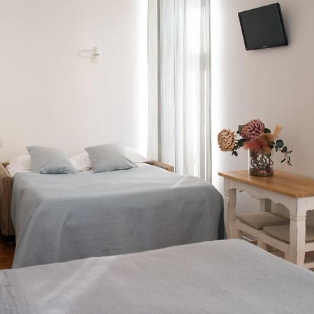 Residenza I Rioni Guesthouse โรม ภายนอก รูปภาพ