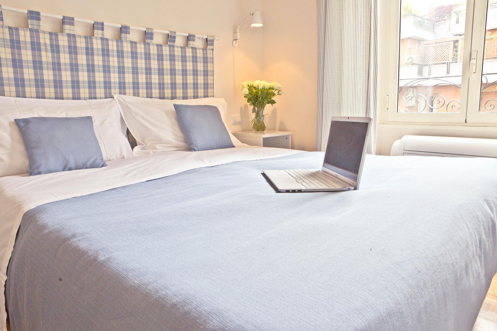 Residenza I Rioni Guesthouse โรม ภายนอก รูปภาพ