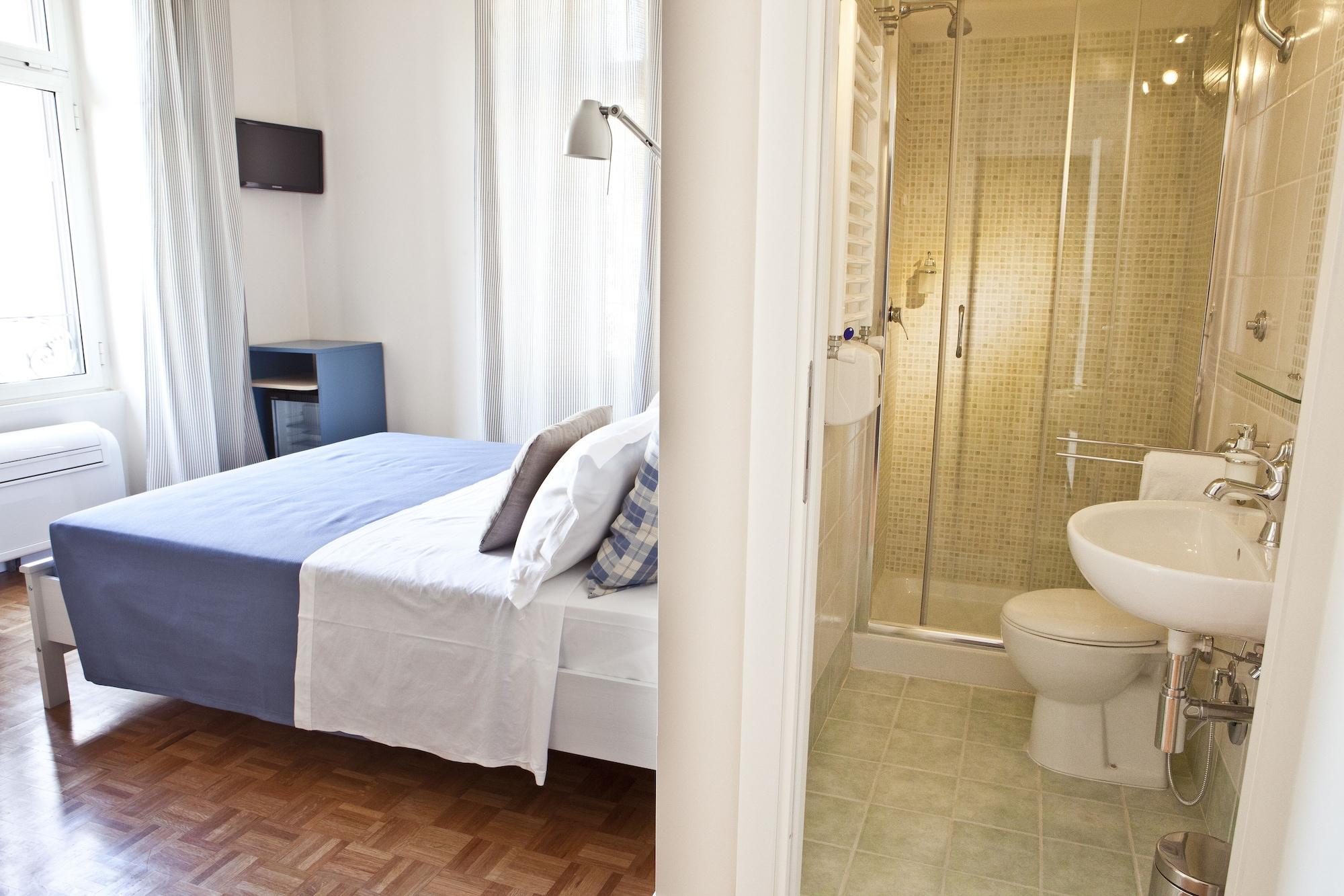 Residenza I Rioni Guesthouse โรม ภายนอก รูปภาพ