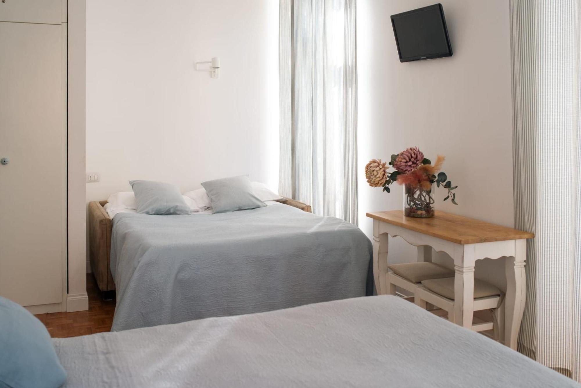 Residenza I Rioni Guesthouse โรม ภายนอก รูปภาพ