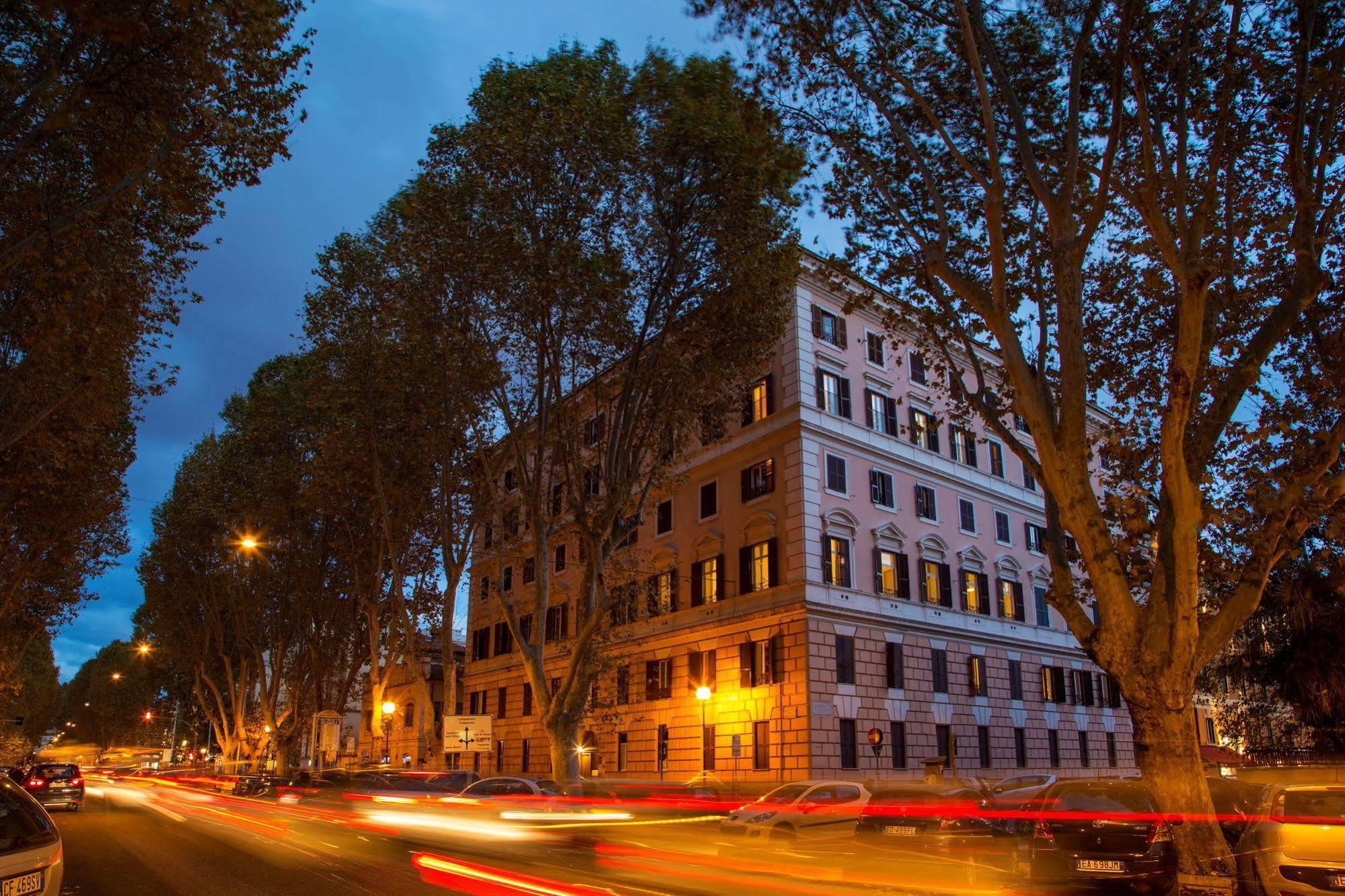 Residenza I Rioni Guesthouse โรม ภายนอก รูปภาพ